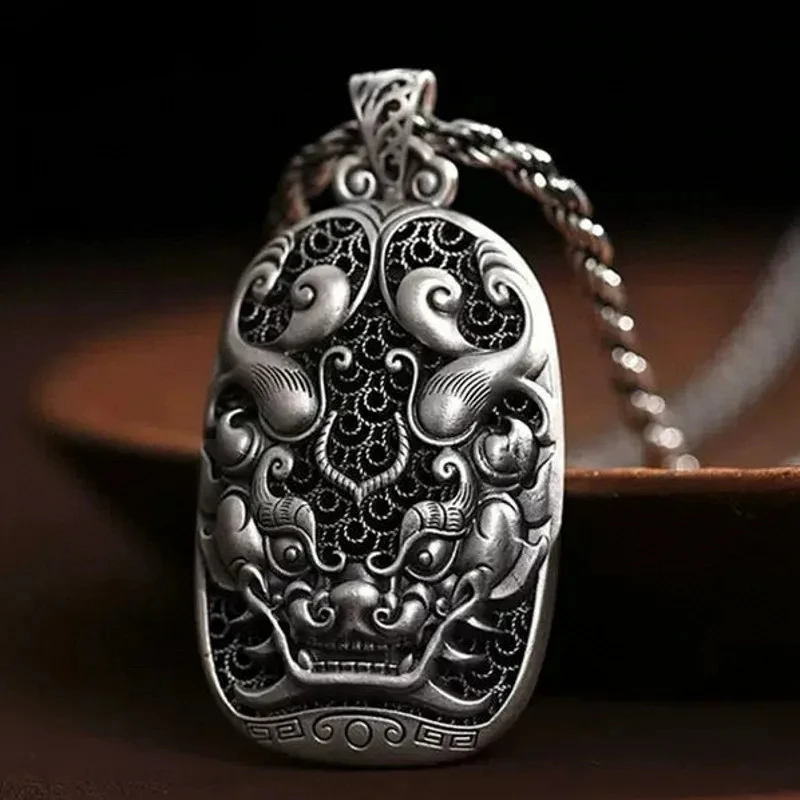 NEW S999 Sterling Silver Retro Fashion Silk Pixiu Pendant Gift For Men And Women Free Shipping
NEW S999 Sterling Silver Retro Fashion Silk Pixiu Pendant Gift For Men And Women Free Shipping