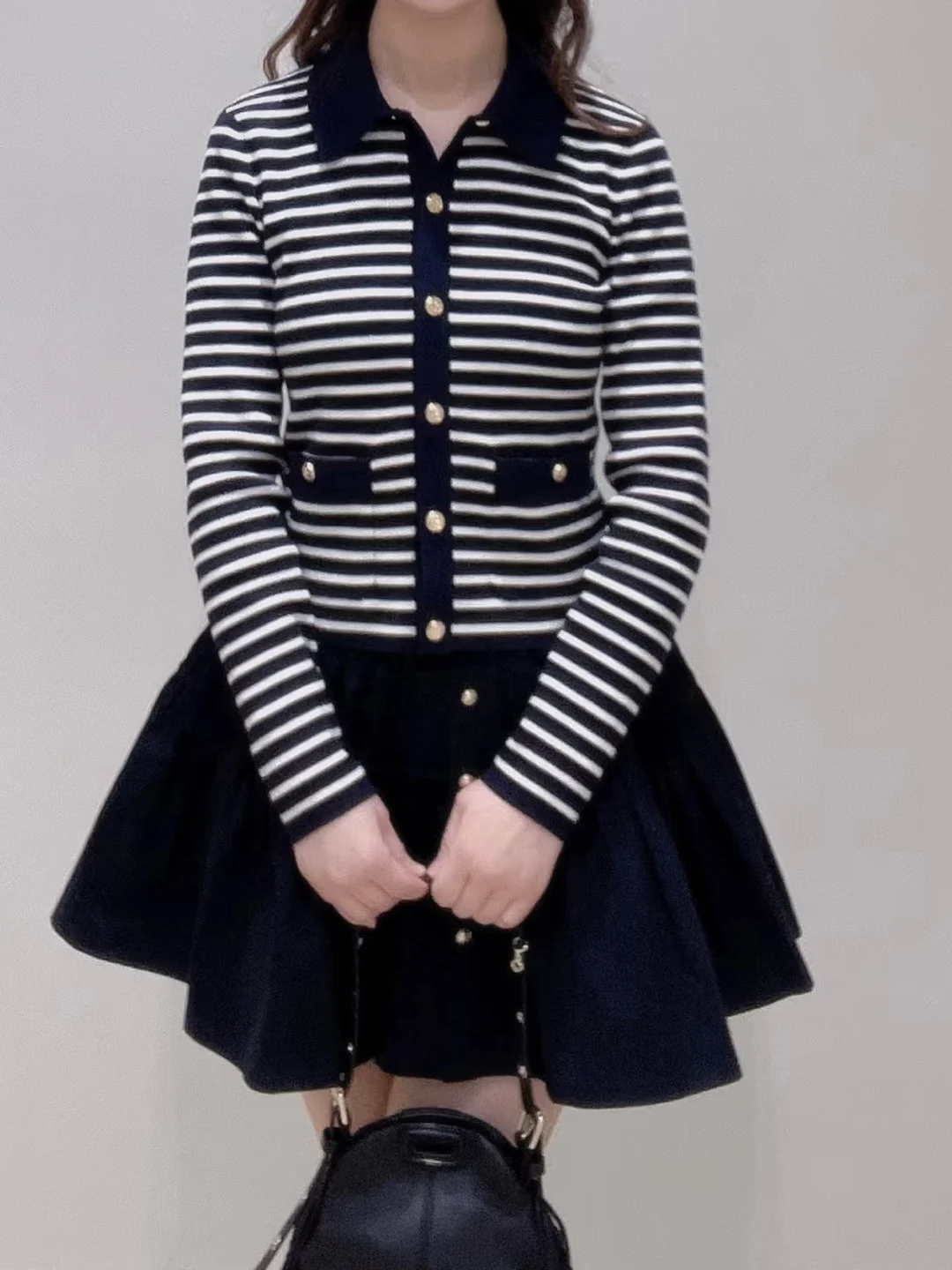 Striped Long Sve Knitted Cardigan Women's Commute Sle Versatile Outerwear Soft Double Knit Regular Fit DBNY
Striped Long Sve Knitted Cardigan Women's Commute Sle Versatile Outerwear Soft Double Knit Regular Fit DBNY