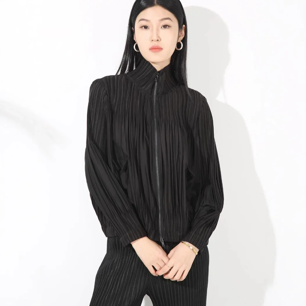 Miyake плиссированная модная повседневная куртка на молнии, новинка весны 2024, плиссированный свободный топ с длинными рукавами, универсальная модная куртка
Miyake плиссированная модная повседневная куртка на молнии, новинка весны 2024, плиссированный свободный топ с длинными рукавами, универсальная модная куртка