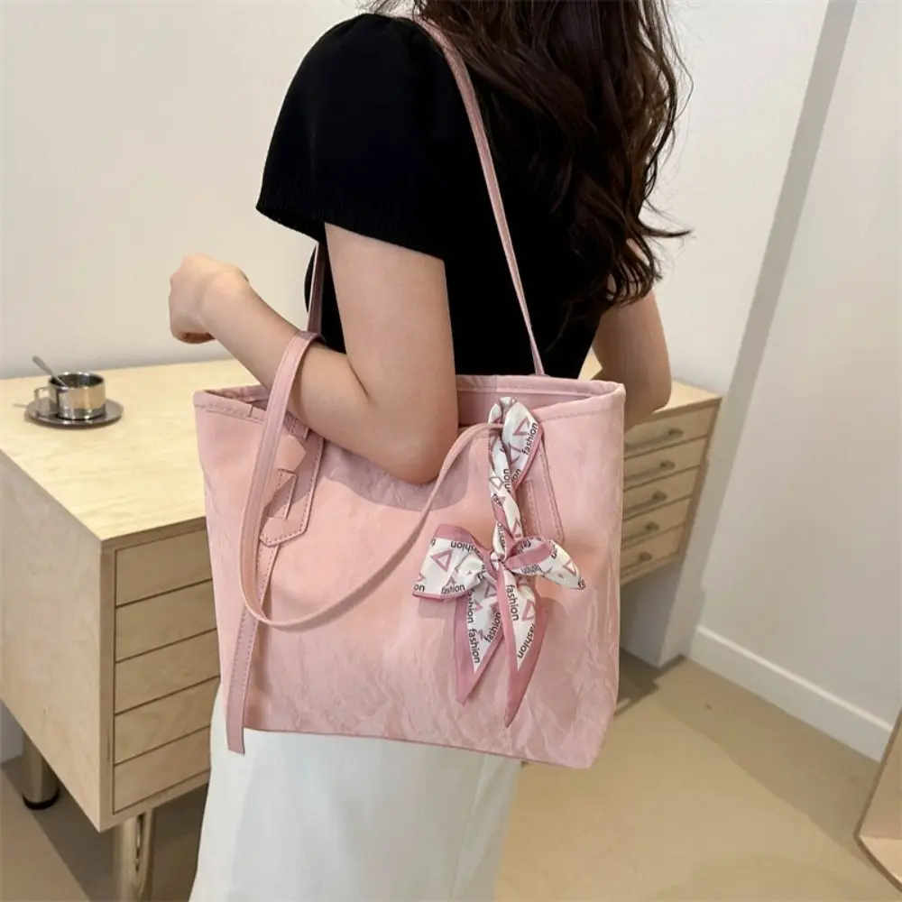 Simple With Silk Scarf PU Leather Handbag Korean Style Purse Tote Bag Underarm Bag Large Capacity School Bag Girl
Simple With Silk Scarf PU Leather Handbag Korean Style Purse Tote Bag Underarm Bag Large Capacity School Bag Girl