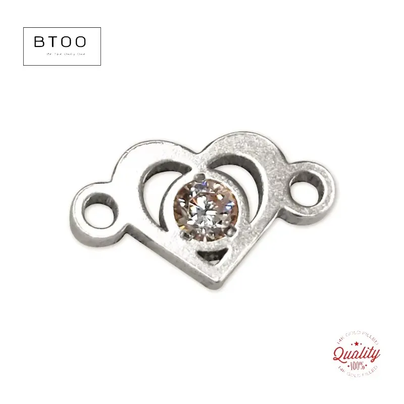 925 Sterling Silver Mini Heart Charm With CZ Connector For Bracelet Necklace Making Jewelry DIY Handmade Accessories
925 Sterling Silver Mini Heart Charm With CZ Connector For Bracelet Necklace Making Jewelry DIY Handmade Accessories