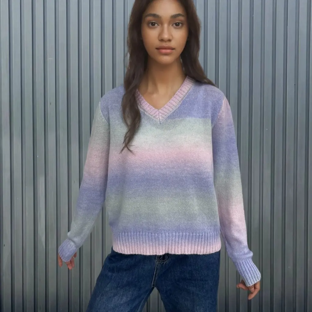 Women's V-Neck Sweater European American Style Pullover Color Striped Short Long Sleeve Coat for Ladies
Women's V-Neck Sweater European American Style Pullover Color Striped Short Long Sleeve Coat for Ladies