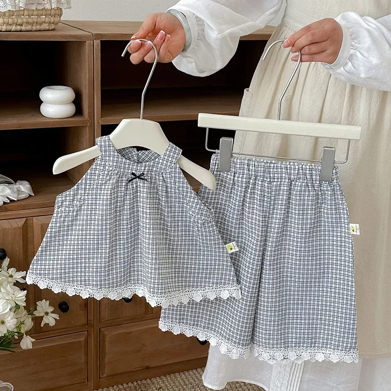 2026 New Summer 0-4Yrs Toddler Baby Girls Clothing Set Sleeveless Cotton Grid Vest+Pants Infant Baby Girls Clothing Suit
2026 New Summer 0-4Yrs Toddler Baby Girls Clothing Set Sleeveless Cotton Grid Vest+Pants Infant Baby Girls Clothing Suit