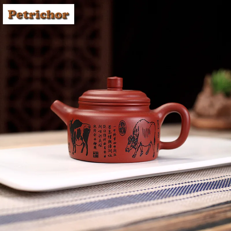 250ml Creative Yixing Purple Clay Teapots Handmade De Zhong Pot Raw Ore Dahongpao Mud Tea Brewing Kettle Zisha Tea Set Craft
250ml Creative Yixing Purple Clay Teapots Handmade De Zhong Pot Raw Ore Dahongpao Mud Tea Brewing Kettle Zisha Tea Set Craft