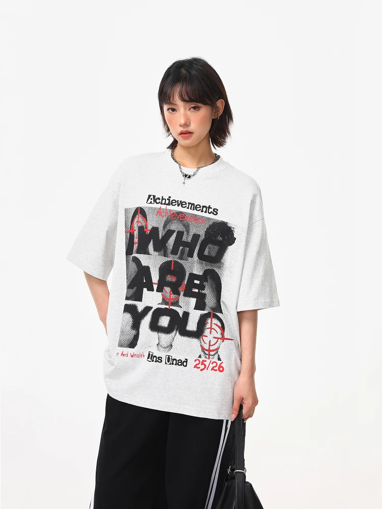 Женская футболка Wild Azizi в американском ретро-стиле, свободного кроя, летняя, универсальная, для пар, с портретным принтом
Женская футболка Wild Azizi в американском ретро-стиле, свободного кроя, летняя, универсальная, для пар, с портретным принтом