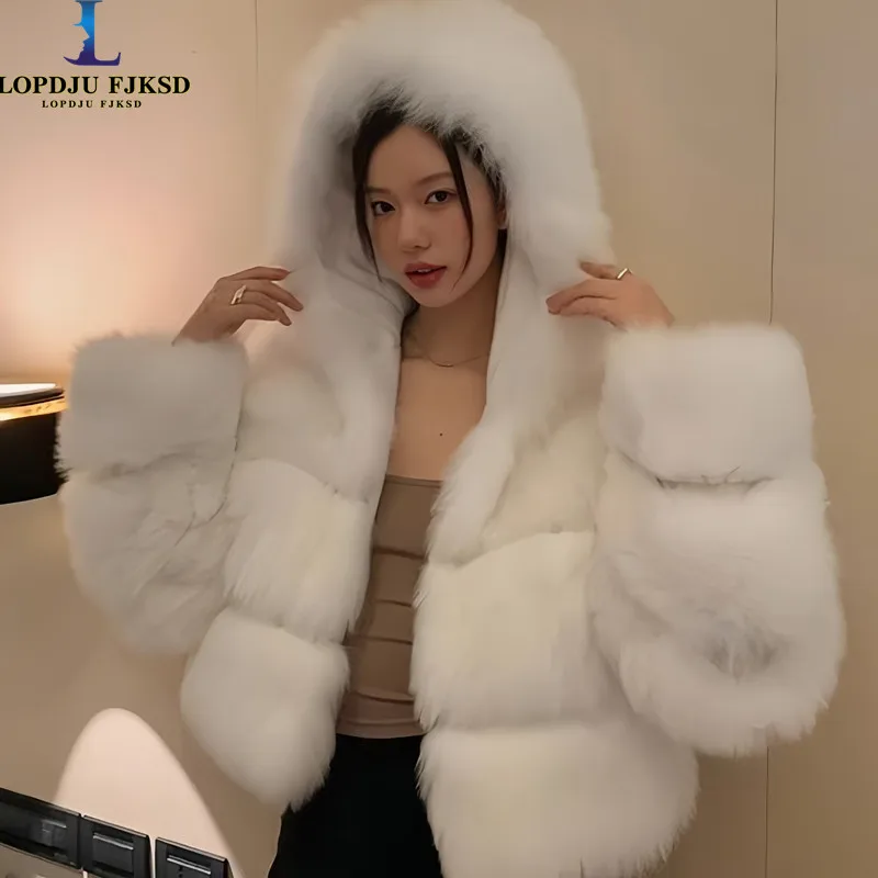 New Furry Cropped Faux Fur Coats and Jackets Women Fluffy Top Coat with Hooded Winter Fur Jacket Thick Warm Clothes
New Furry Cropped Faux Fur Coats and Jackets Women Fluffy Top Coat with Hooded Winter Fur Jacket Thick Warm Clothes