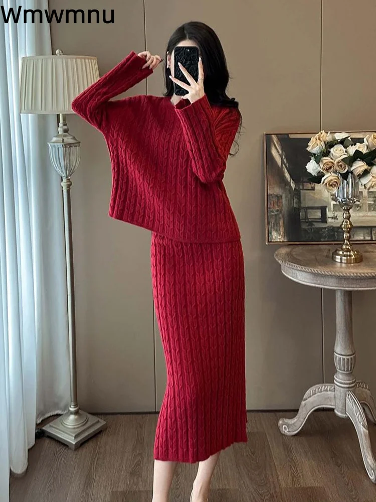 Корейский модный утолщенный вязаный свитер, комплект из 2 предметов, женский повседневный элегантный круглый вырез, мешковатая мягкая юбка, ансамбли Sueter
Корейский модный утолщенный вязаный свитер, комплект из 2 предметов, женский повседневный элегантный круглый вырез, мешковатая мягкая юбка, ансамбли Sueter