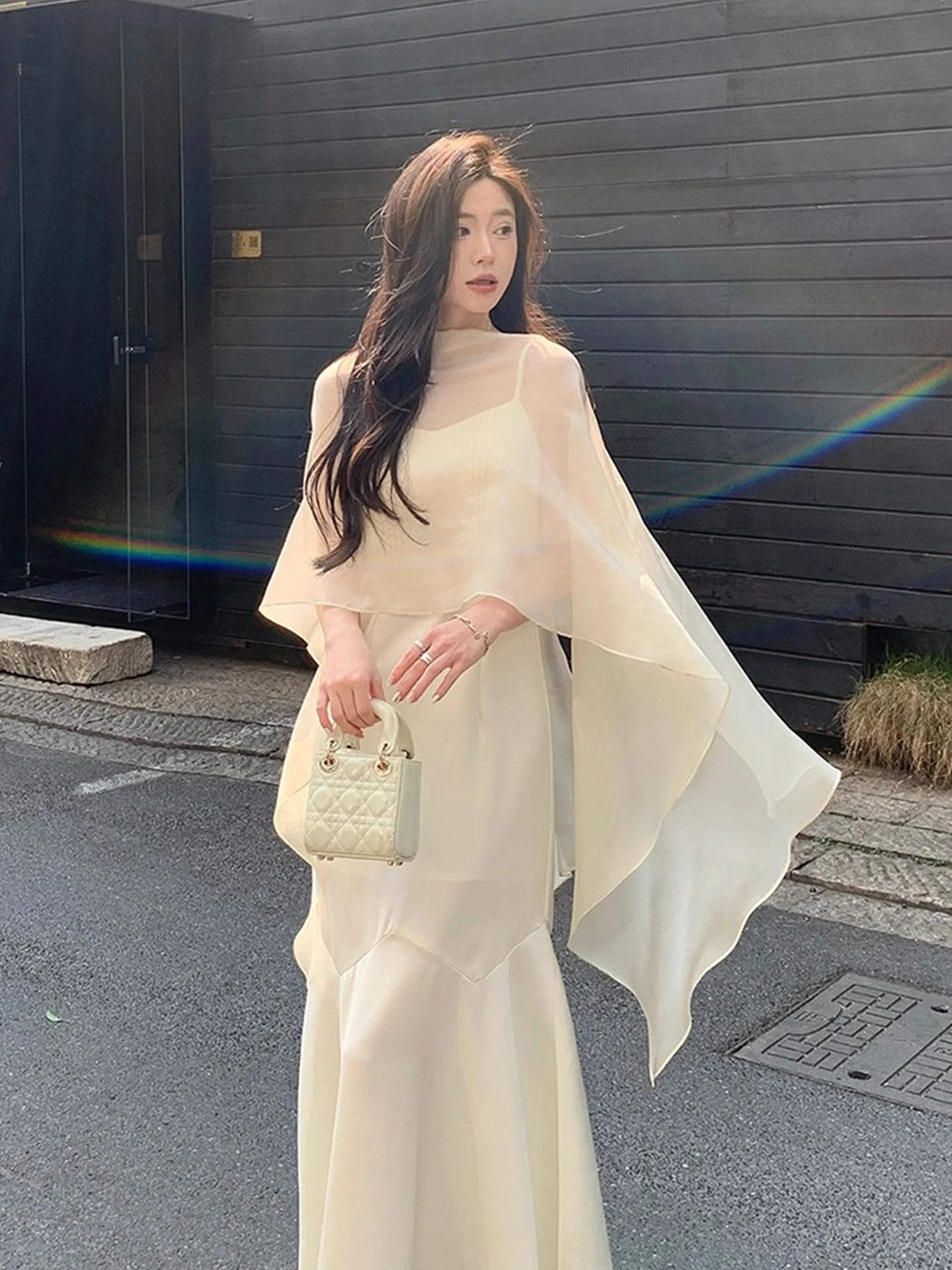 Женский летний легкий кардиган с принтом снежинок, защита от солнца, полупрозрачный, дышащий, с эффектом драпировки
Женский летний легкий кардиган с принтом снежинок, защита от солнца, полупрозрачный, дышащий, с эффектом драпировки