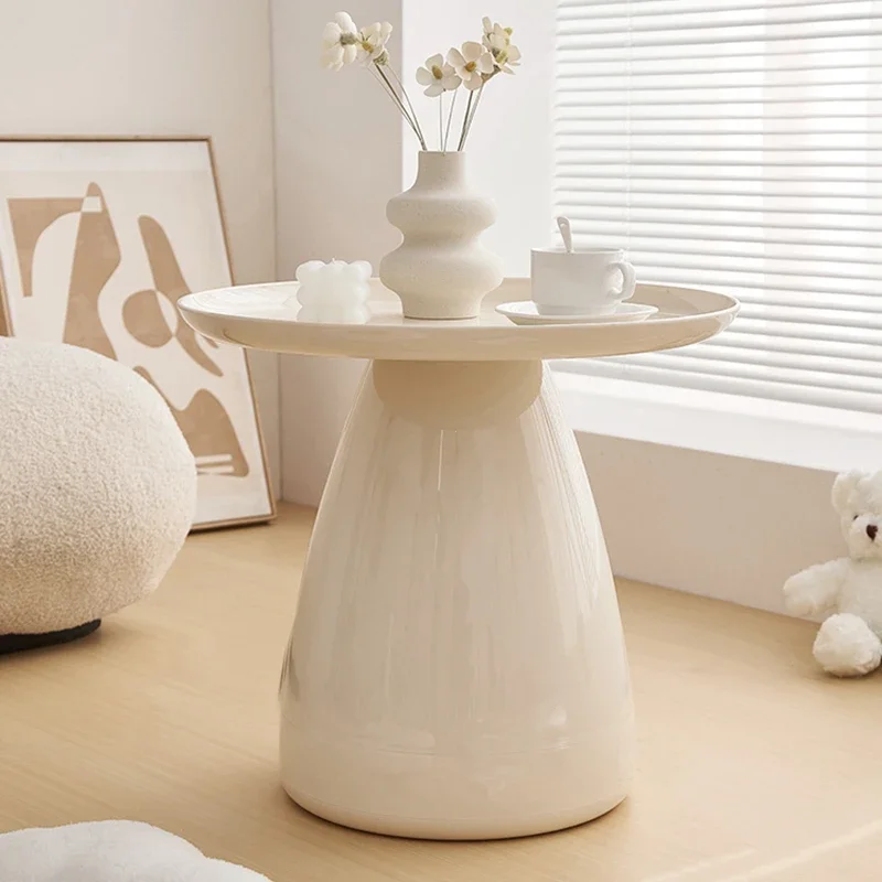 Nordic Small Round Circular Acrylic Coffee Table Transparent Side Table in Living Room Home Sofa Table Living Room Furniture
Nordic Small Round Circular Acrylic Coffee Table Transparent Side Table in Living Room Home Sofa Table Living Room Furniture