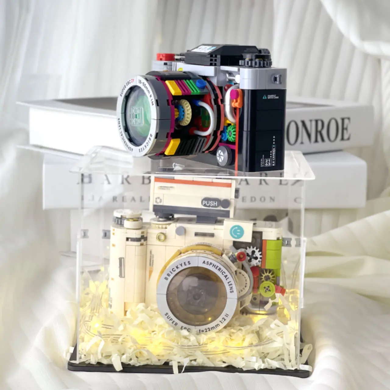 Retro Vintage Camera, Construction Miniature Building Block Set, Model, Birthday Gift for Adults, Educational Toys for Kids, Col
Retro Vintage Camera, Construction Miniature Building Block Set, Model, Birthday Gift for Adults, Educational Toys for Kids, Col
