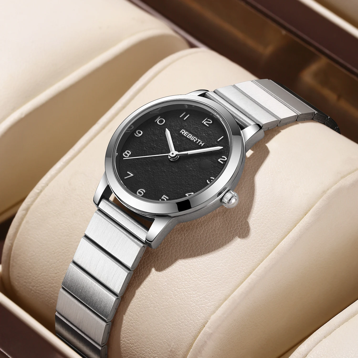 Simple, Casual, Exquisite, Compact and Versatile Quartz Watch
Simple, Casual, Exquisite, Compact and Versatile Quartz Watch