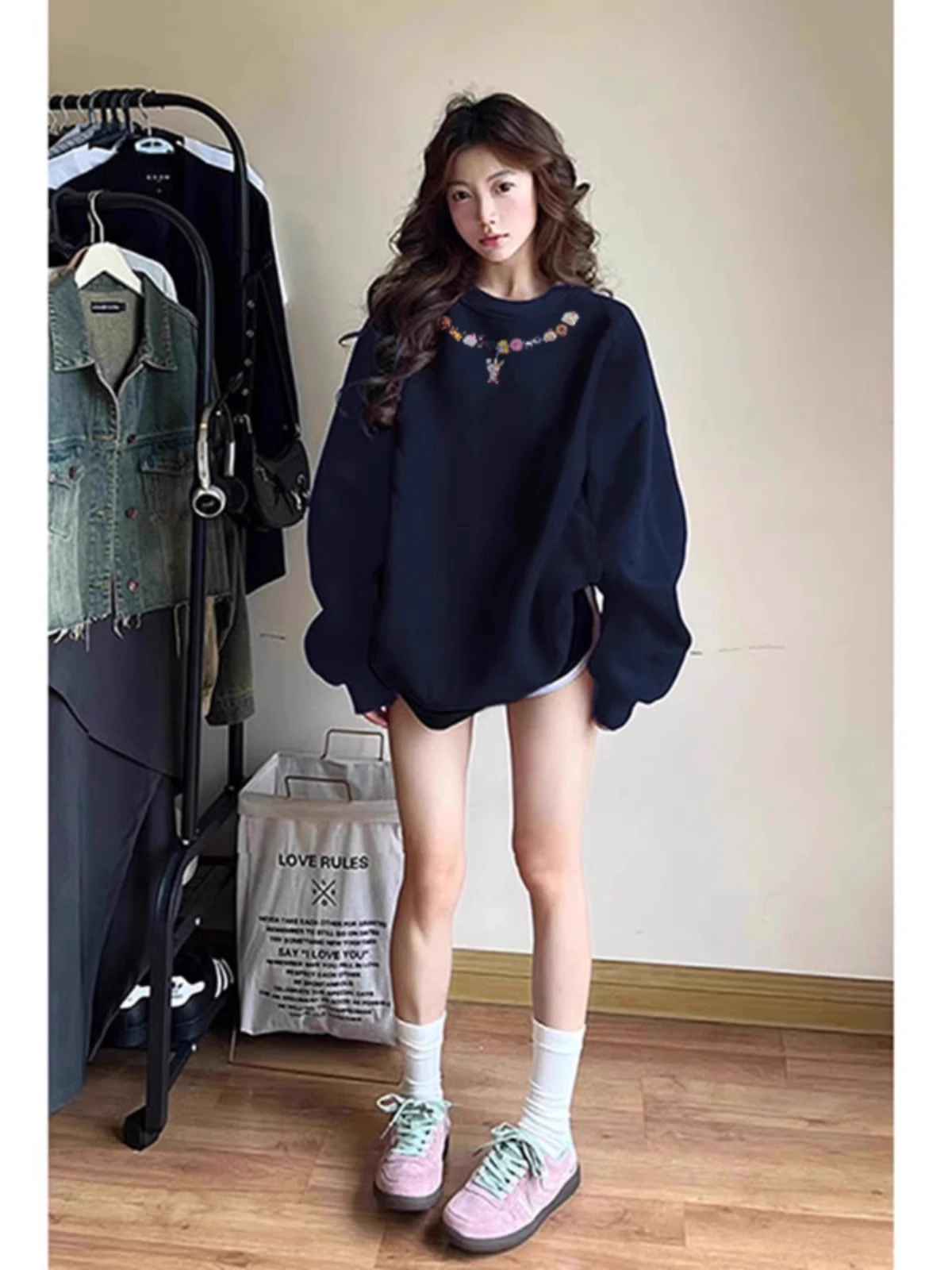 plus Size 300 Pounds American High Street round Neck Fleece Lined Hoodless Women's Sweatshirt Autumn Winter Design Unique Style
plus Size 300 Pounds American High Street round Neck Fleece Lined Hoodless Women's Sweatshirt Autumn Winter Design Unique Style