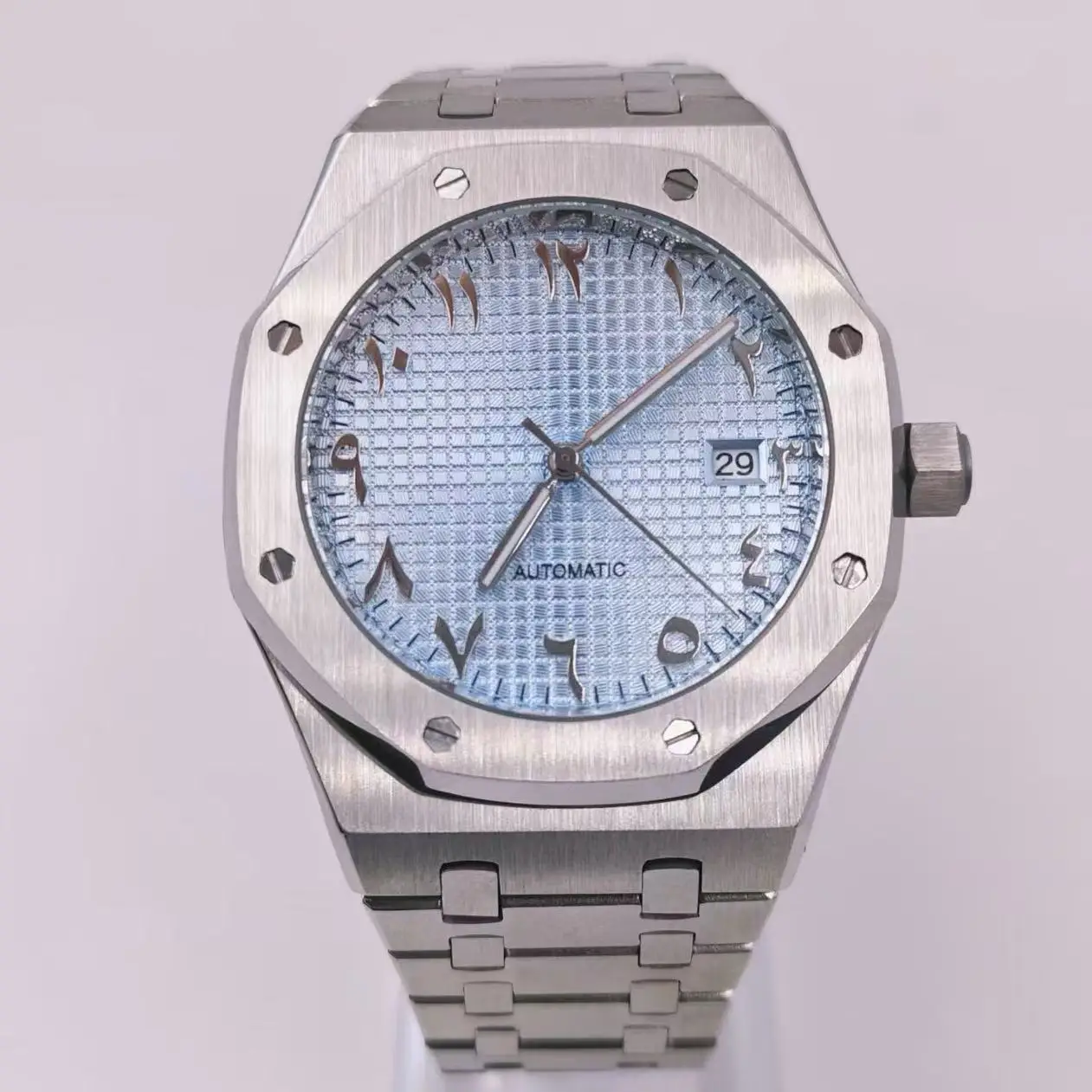 Self Made Diy S logo NH35 Movement Watch Mod 41mm sapphire glass Fit Seiko NH35 movement Green Luminous 31.8mm Ice Blue Dial
Self Made Diy S logo NH35 Movement Watch Mod 41mm sapphire glass Fit Seiko NH35 movement Green Luminous 31.8mm Ice Blue Dial