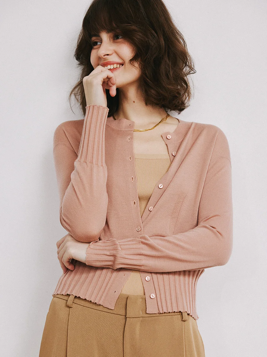 Ultra-Thin 60S Wool Yarn Knitted Open Cardigan Long Sve Lightweight Faionable Breathable Outerwear Women's Knitted Sweater
Ultra-Thin 60S Wool Yarn Knitted Open Cardigan Long Sve Lightweight Faionable Breathable Outerwear Women's Knitted Sweater