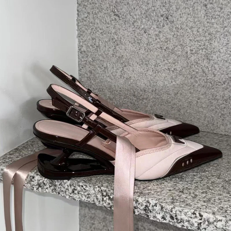 Strange Heels Design Pointed Toe Women's Sandals Buckle Strap Fashion Ladies Shoes Mary Janes Elegant Hand-made Tacones De Mujer
Strange Heels Design Pointed Toe Women's Sandals Buckle Strap Fashion Ladies Shoes Mary Janes Elegant Hand-made Tacones De Mujer
