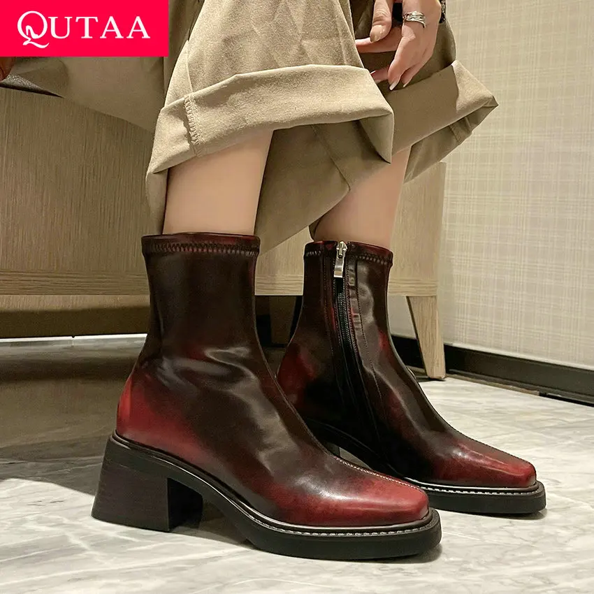 QUTAA 2024 Women Genuine Leather Ankle Boots Thick Med Heel Square Toe Autumn Winter Short Fashion Shoes Woman Size 34-39
QUTAA 2024 Women Genuine Leather Ankle Boots Thick Med Heel Square Toe Autumn Winter Short Fashion Shoes Woman Size 34-39