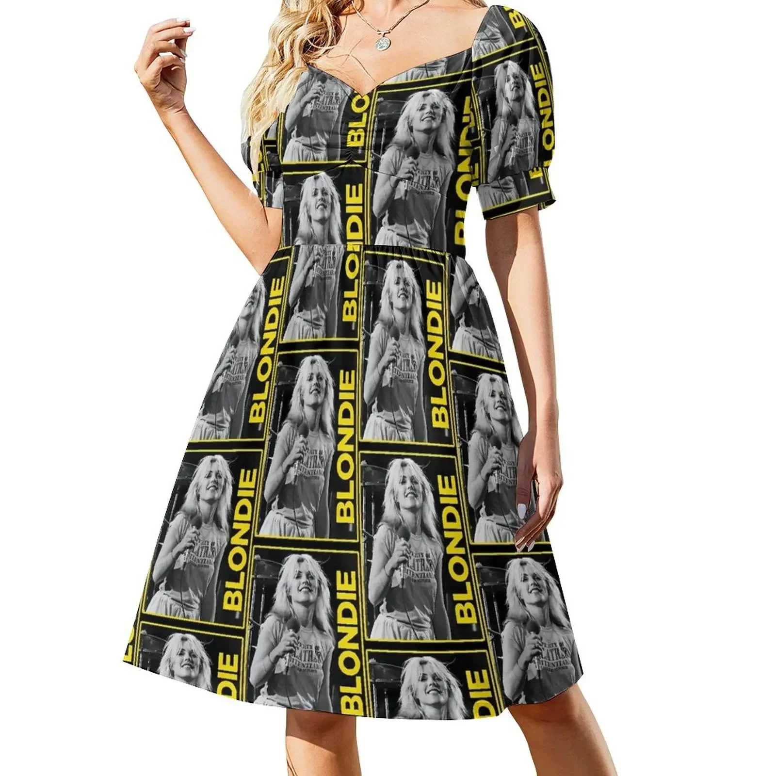Perfect punk rock girl retro 70s Vintage Band Short-Sleeved Dress elegant party dress for women 2025 woman dress
Perfect punk rock girl retro 70s Vintage Band Short-Sleeved Dress elegant party dress for women 2025 woman dress