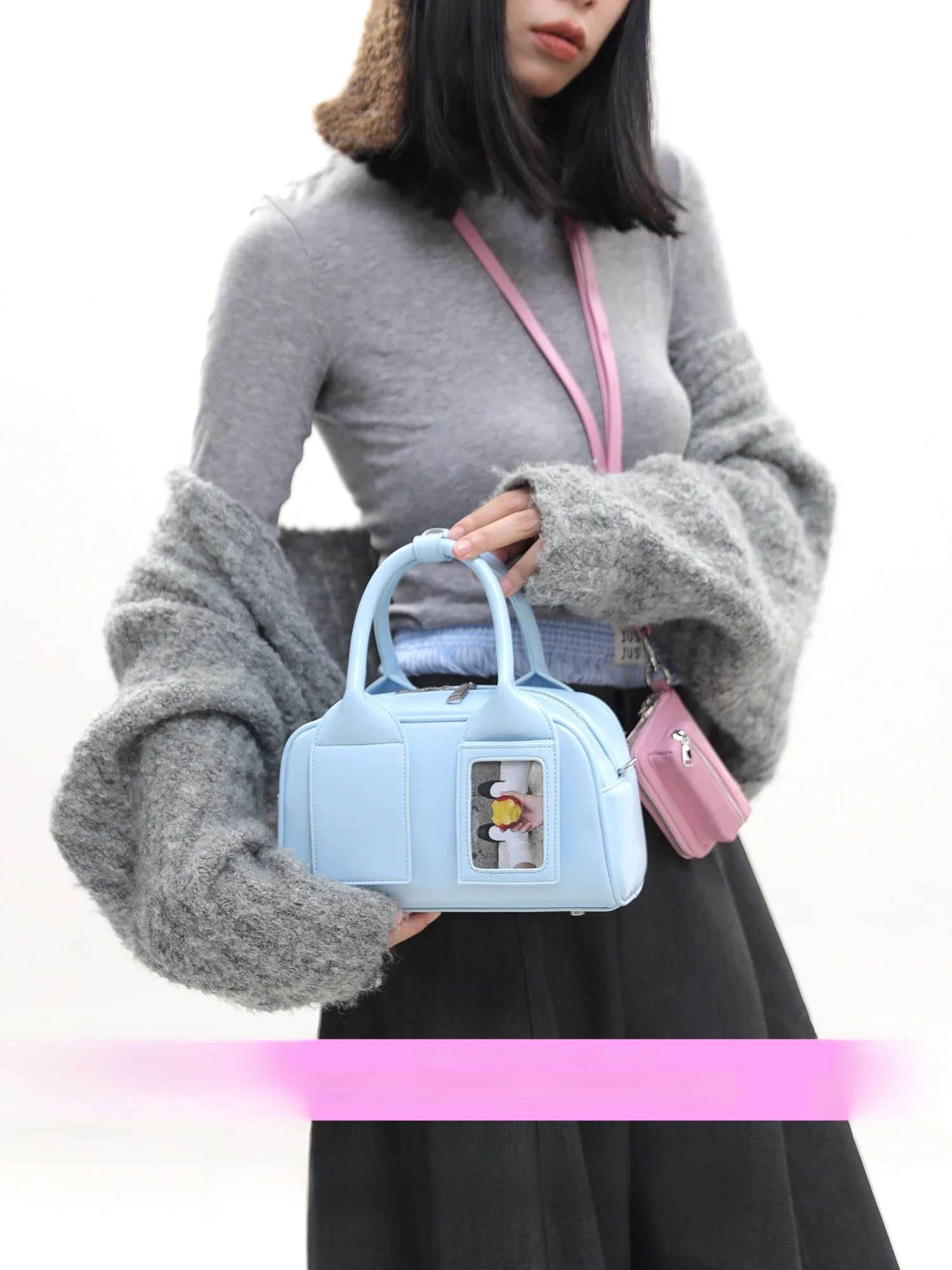 Original Design Baby Blue Bowling Bag Reversible Crossbody Handbag Polyester Pure E-commerce Sale Single Strap Zipper ...
Original Design Baby Blue Bowling Bag Reversible Crossbody Handbag Polyester Pure E-commerce Sale Single Strap Zipper ...