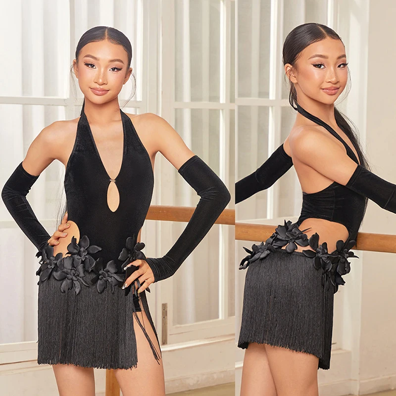 Аутентичное платье для латиноамериканских танцев ZYM для девочек, черное бархатное платье с бахромой, перчатки, одежда для соревнований, костюм для выступлений в стиле ча-ча-ча
Аутентичное платье для латиноамериканских танцев ZYM для девочек, черное бархатное платье с бахромой, перчатки, одежда для соревнований, костюм для выступлений в стиле ча-ча-ча