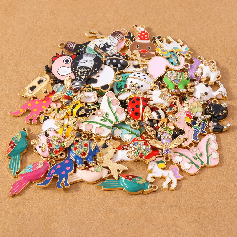 10pcs Mix Cute Enamel Animal Cat Panda Bird Elephant Bee Charms Pendant for DIY Necklace Earrings Jewelry Making Accessories
10pcs Mix Cute Enamel Animal Cat Panda Bird Elephant Bee Charms Pendant for DIY Necklace Earrings Jewelry Making Accessories