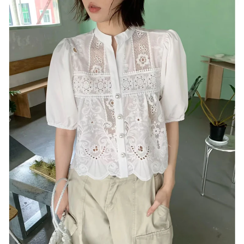French Style Loose Fit Lace Embroidered Hollow out Bubble Sleeve Stand Collar Shirt Women's Summer New Korean Version Floral ...
French Style Loose Fit Lace Embroidered Hollow out Bubble Sleeve Stand Collar Shirt Women's Summer New Korean Version Floral ...