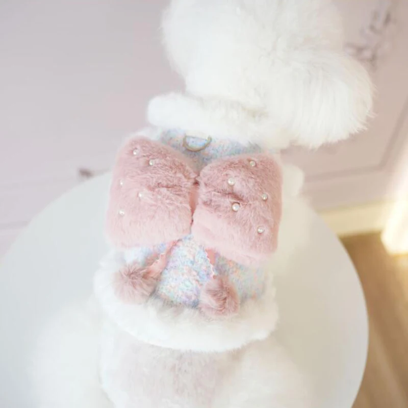Cute Fluffy Pet Jacket Warm Dog Cat Plush Sequin Dress New Big Bow Petwear Coat Vest Fashion Lace Bow Trim Small Dog Outerwear
Cute Fluffy Pet Jacket Warm Dog Cat Plush Sequin Dress New Big Bow Petwear Coat Vest Fashion Lace Bow Trim Small Dog Outerwear