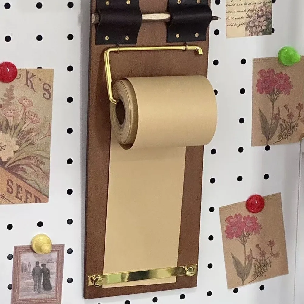 Handmade Retro Vintage Clipboard DIY Crafts Refillable Kraft Paper Roll Kraft Notebook Set Hanging Writing Pad for Notes
Handmade Retro Vintage Clipboard DIY Crafts Refillable Kraft Paper Roll Kraft Notebook Set Hanging Writing Pad for Notes