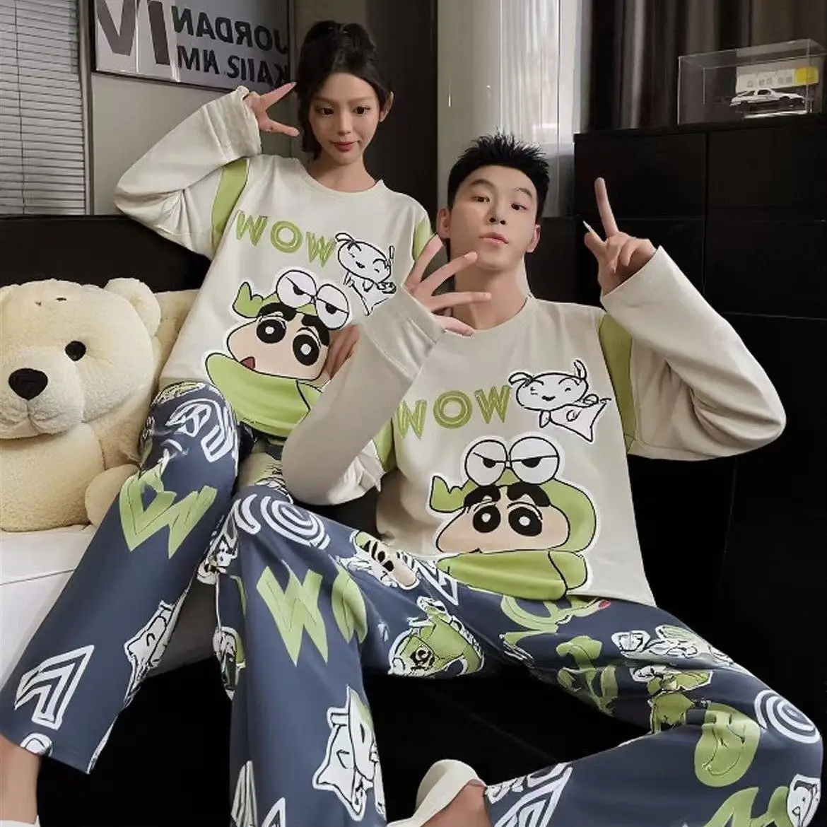 Crayon Shin-Chan Couple Pajamas Set Costume Design Colorblock Cartoon Print Long Sleeve Soft Cozy Sleepwear Casual Loungewear
Crayon Shin-Chan Couple Pajamas Set Costume Design Colorblock Cartoon Print Long Sleeve Soft Cozy Sleepwear Casual Loungewear