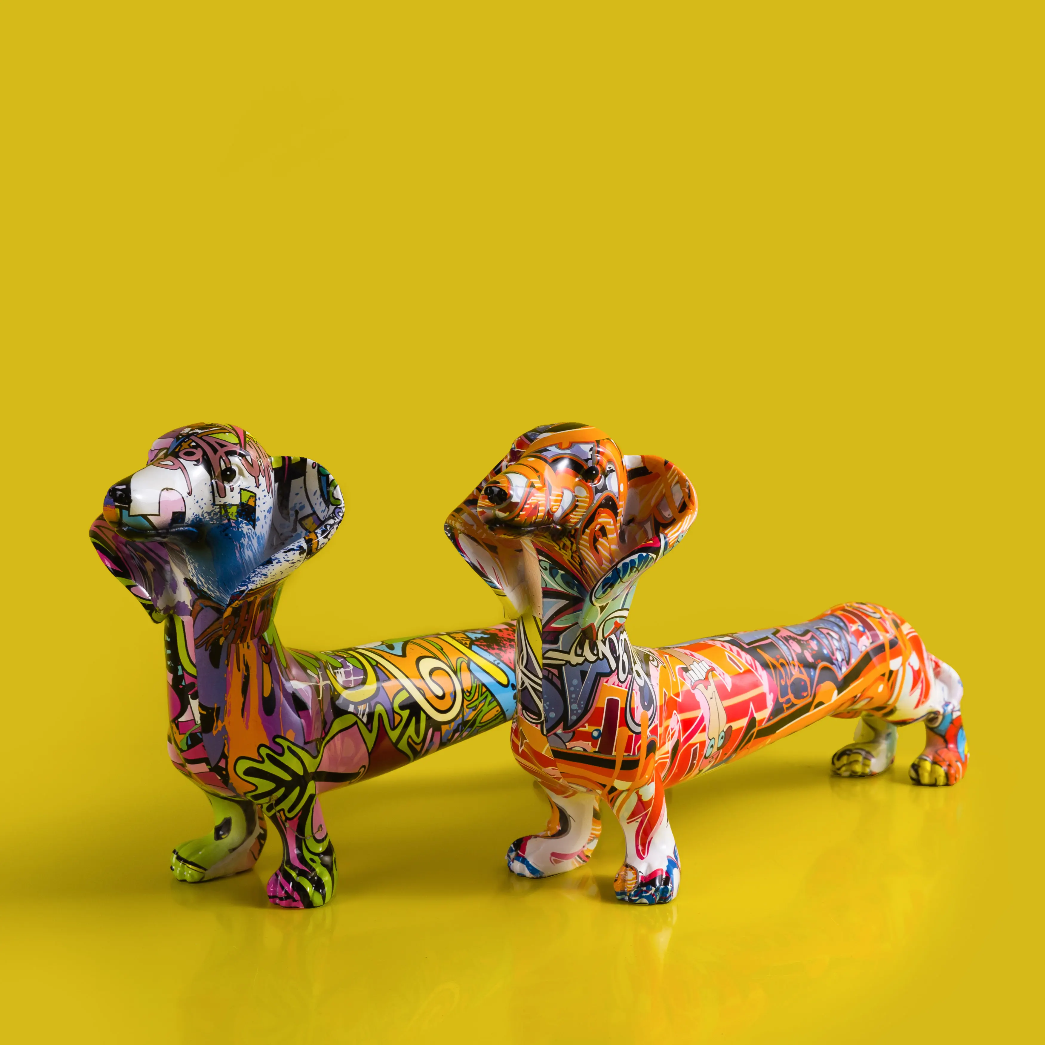 Art Individuality Creative Dachshund Painted Colorful Dog Decor Home Wine Cabinet Office Decoration Desktop Decoration Crafts
Art Individuality Creative Dachshund Painted Colorful Dog Decor Home Wine Cabinet Office Decoration Desktop Decoration Crafts