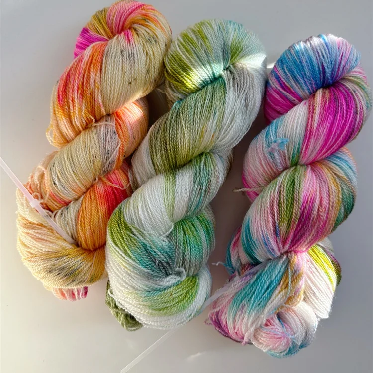 Пряжа ручной окраски Flower Cloud Ling из шелка и мериносовой шерсти (25%), 800 метров, для свитеров, мягкая, теплая, экологичная, для вязания
Пряжа ручной окраски Flower Cloud Ling из шелка и мериносовой шерсти (25%), 800 метров, для свитеров, мягкая, теплая, экологичная, для вязания