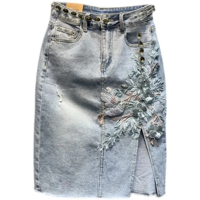 Spring Summer New Heavy Craft Embroidery Flower Denim Skirt Light Blue Split Retro Temperament High Waist Fashion Casual Skirt
Spring Summer New Heavy Craft Embroidery Flower Denim Skirt Light Blue Split Retro Temperament High Waist Fashion Casual Skirt