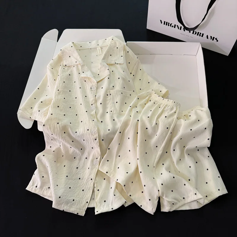 Summer New Women's Summer Wear Black Star Pajamas for Girls Short Sleeve and Shorts Cardigan Summer Homewear Women's Set
Summer New Women's Summer Wear Black Star Pajamas for Girls Short Sleeve and Shorts Cardigan Summer Homewear Women's Set