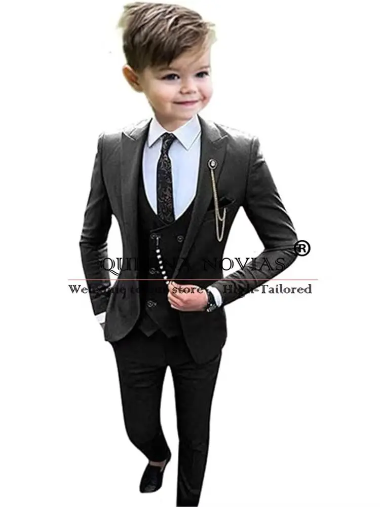 Boys Tuxedos Notched Lapel Formal Suits Blazer Vest Pants 3 Pieces Set Children Suit For Wedding Customized Kids Party Blazer
Boys Tuxedos Notched Lapel Formal Suits Blazer Vest Pants 3 Pieces Set Children Suit For Wedding Customized Kids Party Blazer