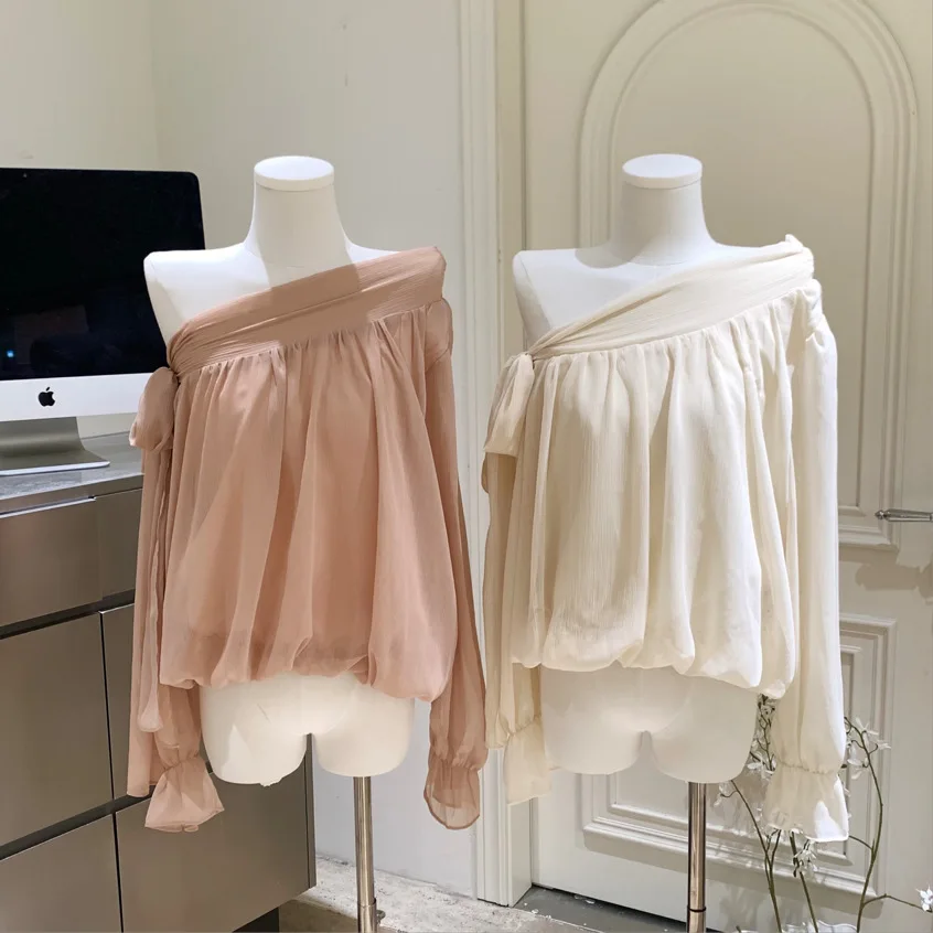 Slash Shoulder Straps Shirt Top Women's 2026 Summer New
Slash Shoulder Straps Shirt Top Women's 2026 Summer New