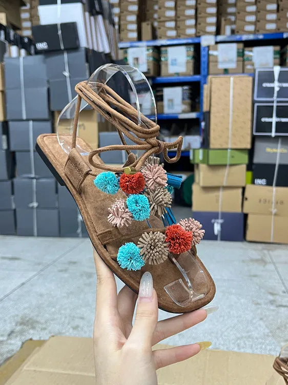 Цветные декоративные сандалии на плоской подошве с круглым носком и открытым носком, удобные женские туфли без шнуровки на плоской подошве Summer oes
Цветные декоративные сандалии на плоской подошве с круглым носком и открытым носком, удобные женские туфли без шнуровки на плоской подошве Summer oes