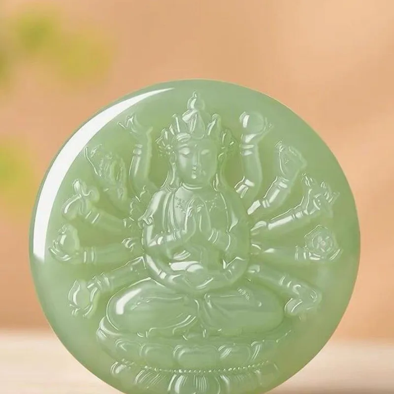 New Blue and White Thousand-handed Guanyin Bodhisattva Pendant Pendant, Men's and Women's Jade Necklace, Couple Patron Saint
New Blue and White Thousand-handed Guanyin Bodhisattva Pendant Pendant, Men's and Women's Jade Necklace, Couple Patron Saint