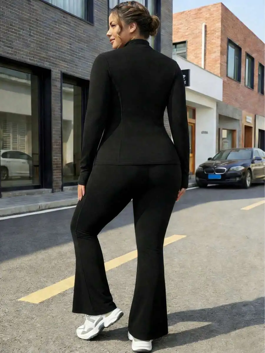 Plus Size Women Solid Color Long Sleeve Activewear Set Gym Workout Running Outfit
Plus Size Women Solid Color Long Sleeve Activewear Set Gym Workout Running Outfit