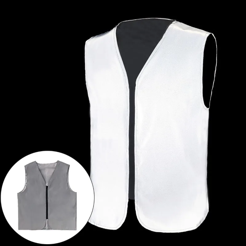 Night Reflective Clothes Men's V-neck Simple Vest Outdoor Casual Sports Cycling Jogging Luminous Sleeveless Jacket
Night Reflective Clothes Men's V-neck Simple Vest Outdoor Casual Sports Cycling Jogging Luminous Sleeveless Jacket