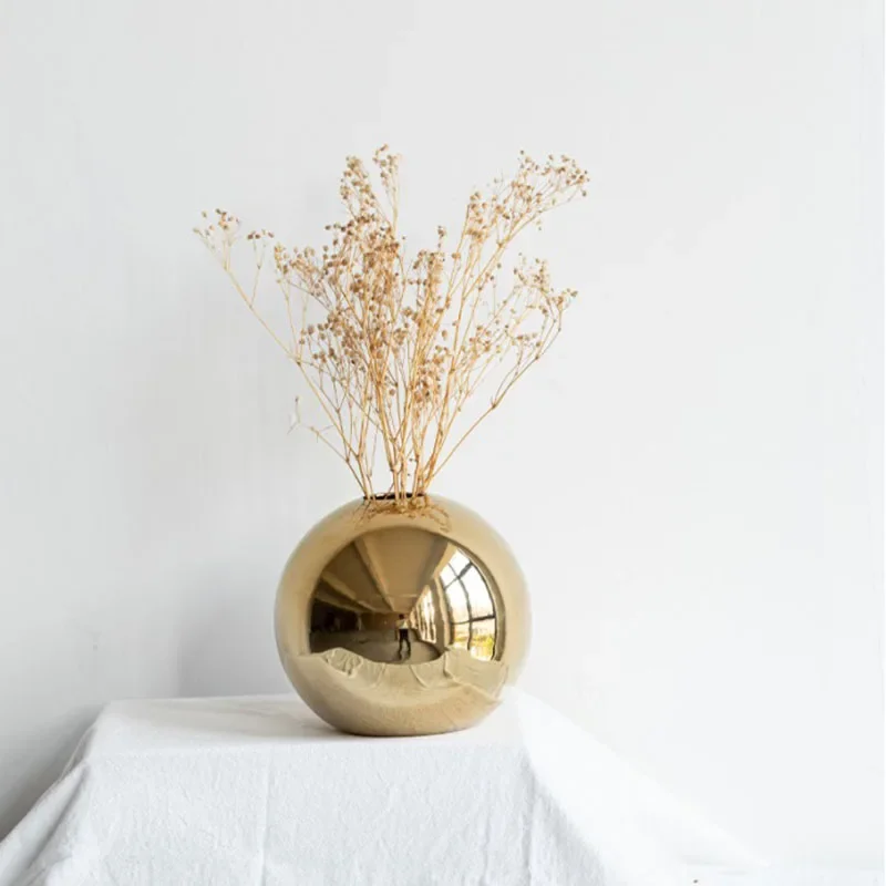 Nordic Golden Ceramic Vase Round Ball Wedding Decoration Vases Desktop Decoration Home Decor Desktop Decoration Flower Pot Вазад
Nordic Golden Ceramic Vase Round Ball Wedding Decoration Vases Desktop Decoration Home Decor Desktop Decoration Flower Pot Вазад