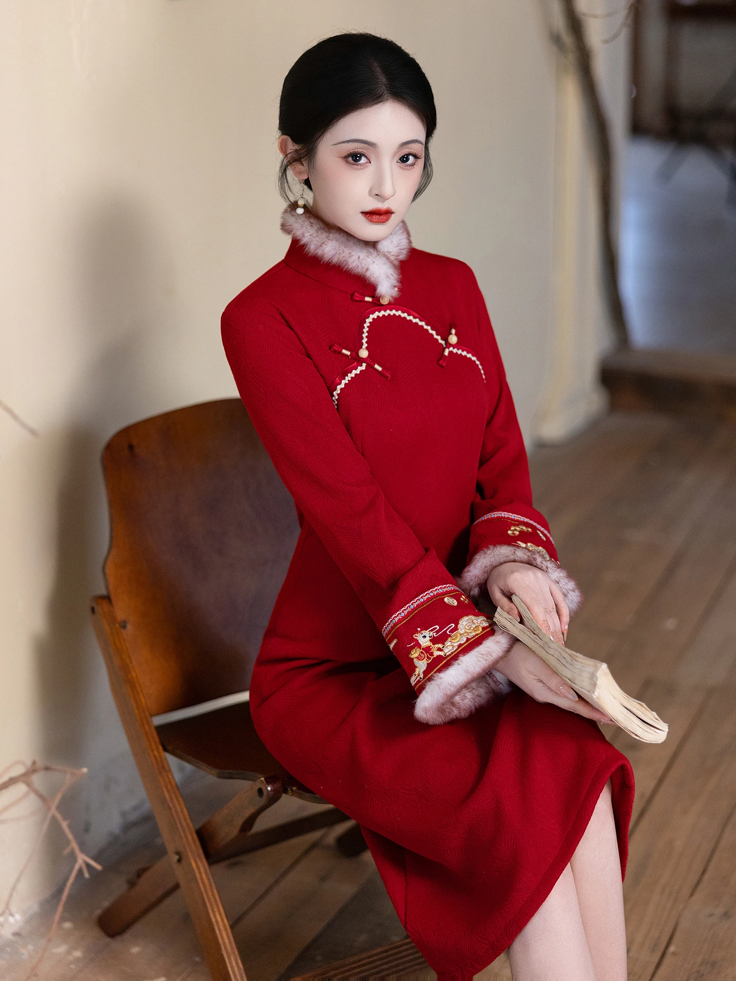 Red Wedding Dr Winter Thiened Floed New Chinese Sle Year of the Rabbit New Year Visit Adult Winter Clothes
Red Wedding Dr Winter Thiened Floed New Chinese Sle Year of the Rabbit New Year Visit Adult Winter Clothes