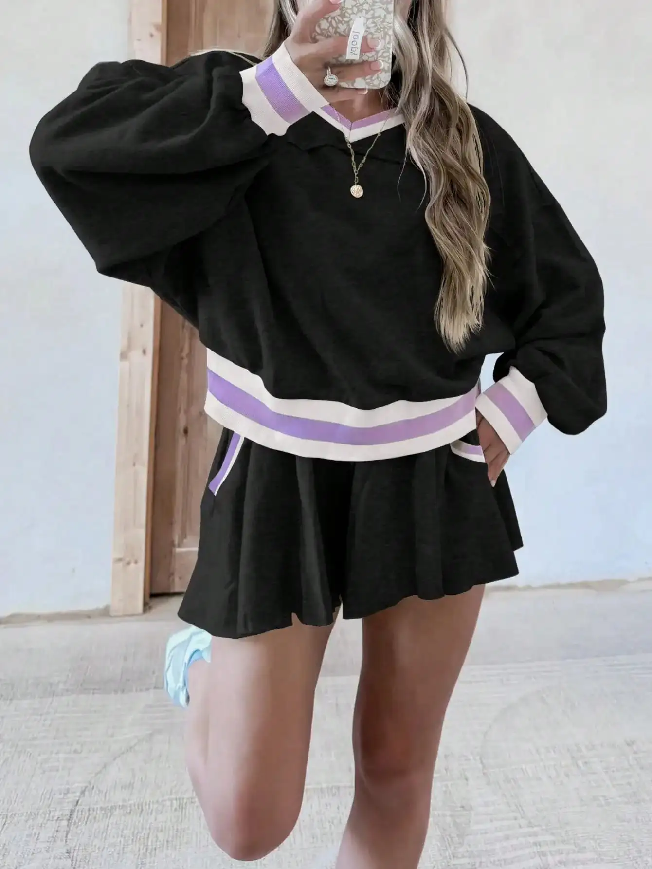 Fisoew Уютный женский комплект для отдыха из 2 предметов | Оверсайз-топ с длинными рукавами и шортами | Осенняя одежда для отдыха на эластичной талии | Соответствующий набор
Fisoew Уютный женский комплект для отдыха из 2 предметов | Оверсайз-топ с длинными рукавами и шортами | Осенняя одежда для отдыха на эластичной талии | Соответствующий набор