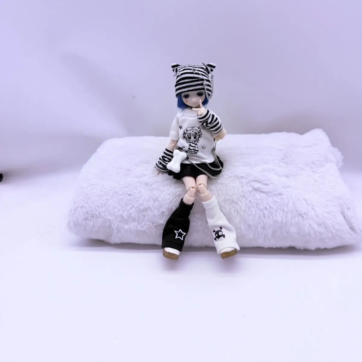 1/6 Doll's Clothes Suit Hat+top+skirt+leg Covers+protective Gloves for Azone Ob22 Doll Toys Dress Up Play House Doll Accessories
1/6 Doll's Clothes Suit Hat+top+skirt+leg Covers+protective Gloves for Azone Ob22 Doll Toys Dress Up Play House Doll Accessories