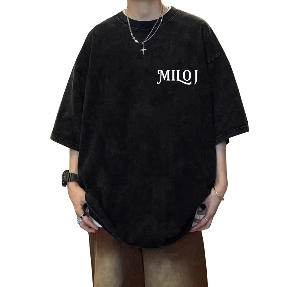 Washed Vintage Rapper Milo J Face Graphic T-shirt La Vida Era Mas Corta Album Print T-shirts Men Women Hip Hop Fashion T Shirts
Washed Vintage Rapper Milo J Face Graphic T-shirt La Vida Era Mas Corta Album Print T-shirts Men Women Hip Hop Fashion T Shirts