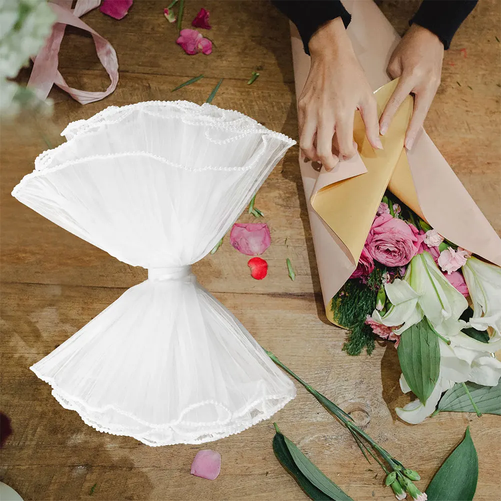 2 Pcs Novelty Gauze Fabric Wrapping Paper Gauze Fabric Elegant Floral Wedding Pearl Texture Wrinkle Craftsmanship
2 Pcs Novelty Gauze Fabric Wrapping Paper Gauze Fabric Elegant Floral Wedding Pearl Texture Wrinkle Craftsmanship