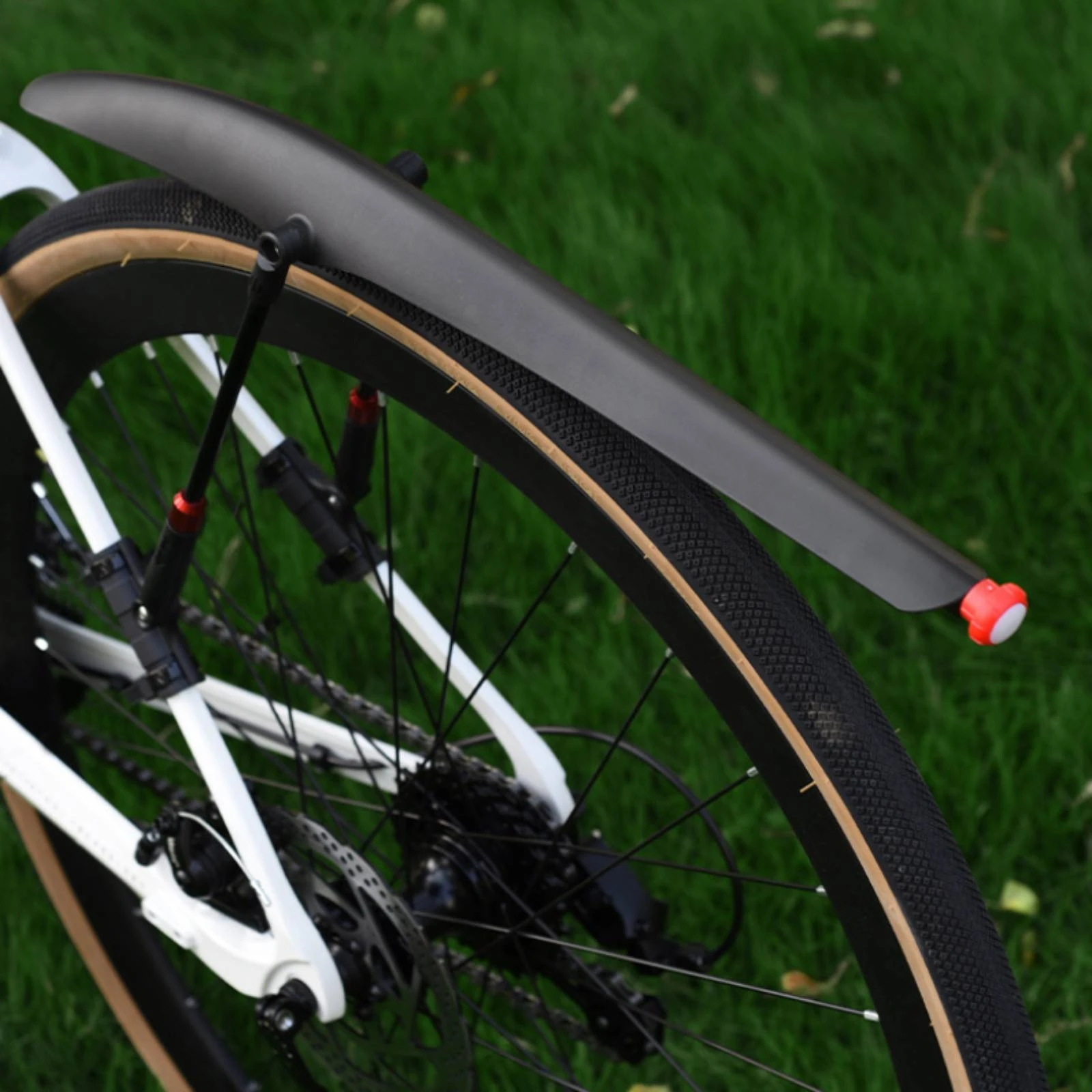 Black Front Mudguard Aluminum Alloy Support Rods Front Bike Mudguard Adjustable Bike Fenders Quick-Release Cycling Accessory
Black Front Mudguard Aluminum Alloy Support Rods Front Bike Mudguard Adjustable Bike Fenders Quick-Release Cycling Accessory