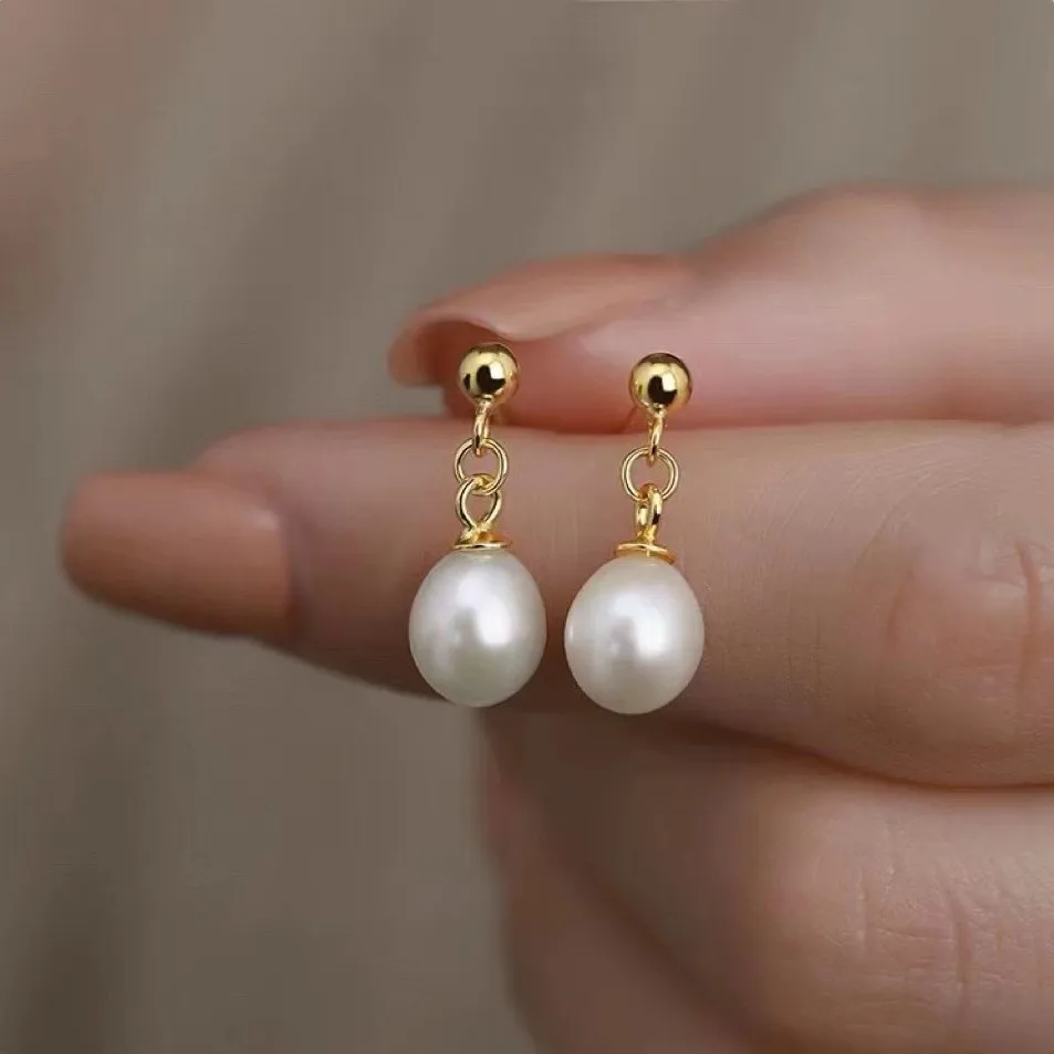 7-8mm Rice Shape Freshwater Pearl Stud Earrings for Women Handmake Fashion Pearl Earrings Jewelry Gift 2026 New Arrivals
7-8mm Rice Shape Freshwater Pearl Stud Earrings for Women Handmake Fashion Pearl Earrings Jewelry Gift 2026 New Arrivals