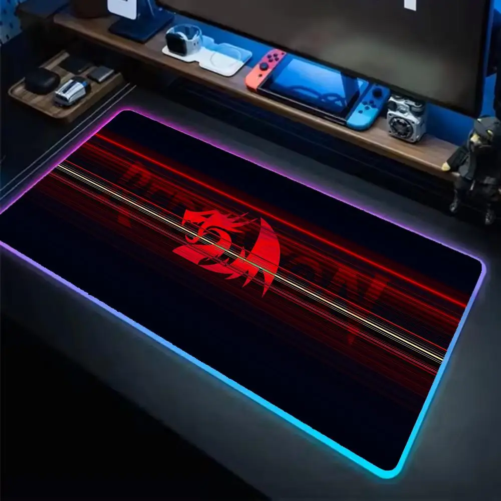 Коврик для мыши Redragon, игровой коврик для мыши в стиле аниме, светодиодные настольные коврики с подсветкой, резиновые настольные коврики XXL RGB
Коврик для мыши Redragon, игровой коврик для мыши в стиле аниме, светодиодные настольные коврики с подсветкой, резиновые настольные коврики XXL RGB