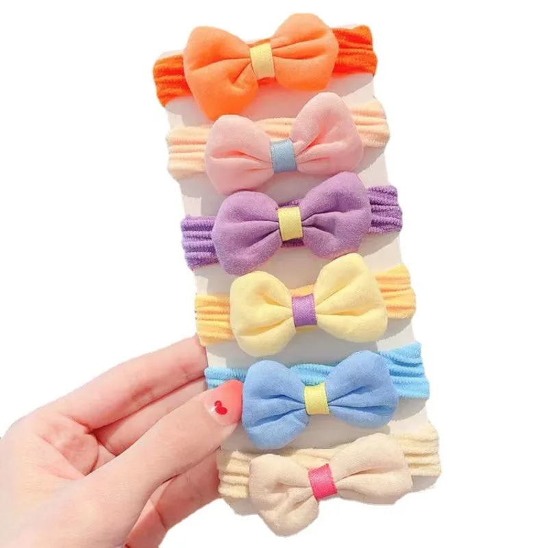 Набор из 6 мягких цветочных повязок на голову для маленьких девочек — нескользящий и удобный головной убор для малышей 
Набор из 6 мягких цветочных повязок на голову для маленьких девочек — нескользящий и удобный головной убор для малышей