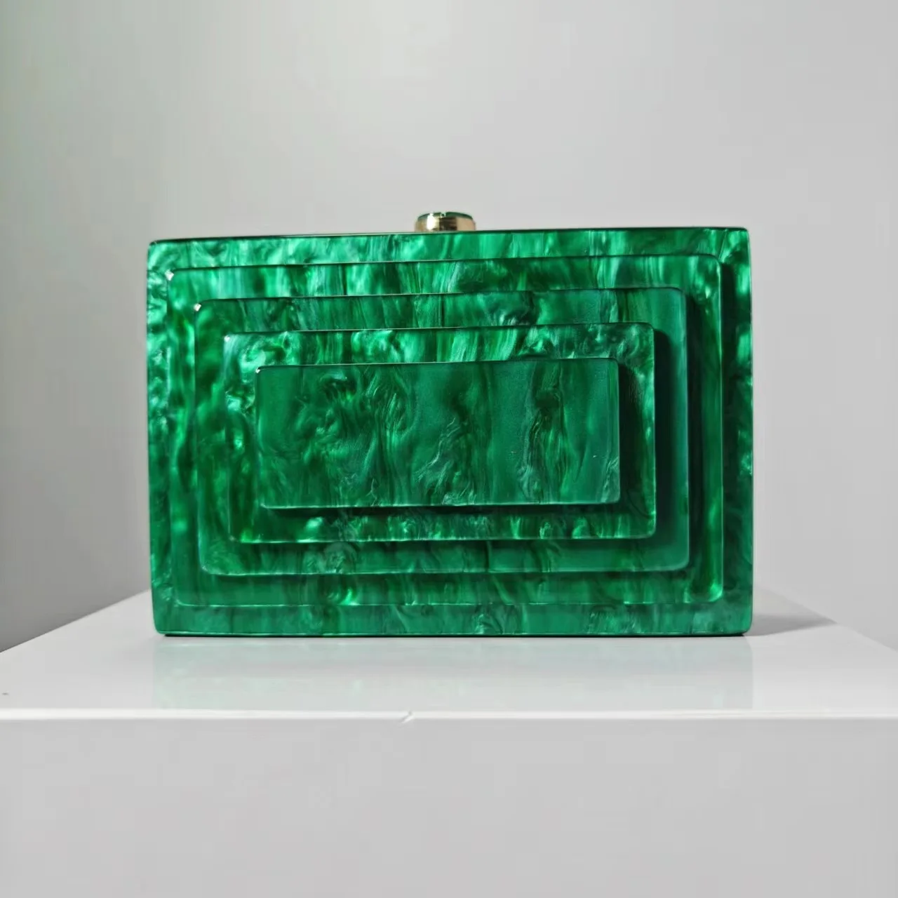 2025 Summer New Banquet Bag Women's Retro European and American Splicing Bag Trendy Acrylic Single Shoulder Chain Bag
2025 Summer New Banquet Bag Women's Retro European and American Splicing Bag Trendy Acrylic Single Shoulder Chain Bag