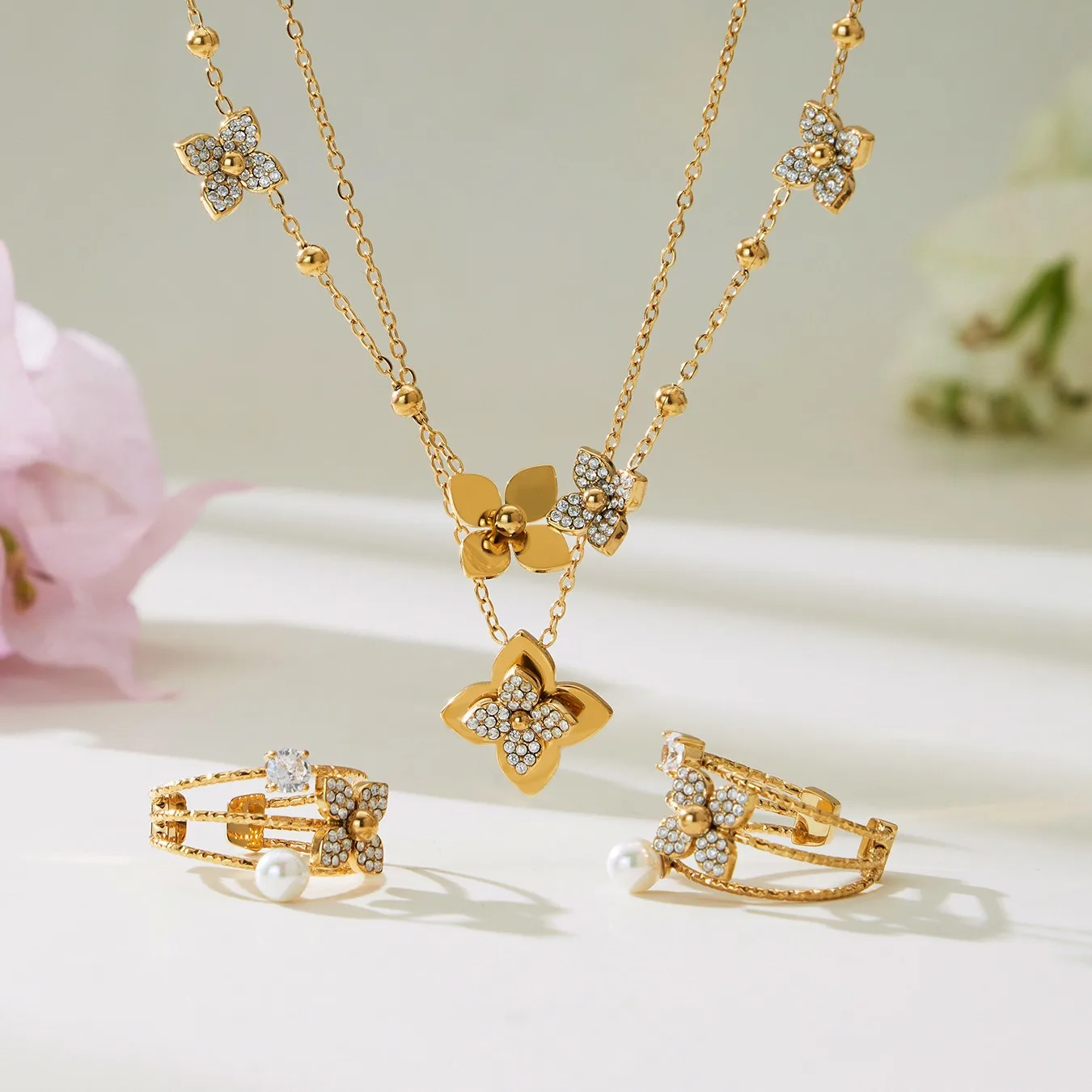 Mystery Elegance 3-D Flower Zircon Layered Necklace Pearl Open Ring PVD Gold Plated Set Ultra Luxury Women Wedding Gift Best Top
Mystery Elegance 3-D Flower Zircon Layered Necklace Pearl Open Ring PVD Gold Plated Set Ultra Luxury Women Wedding Gift Best Top